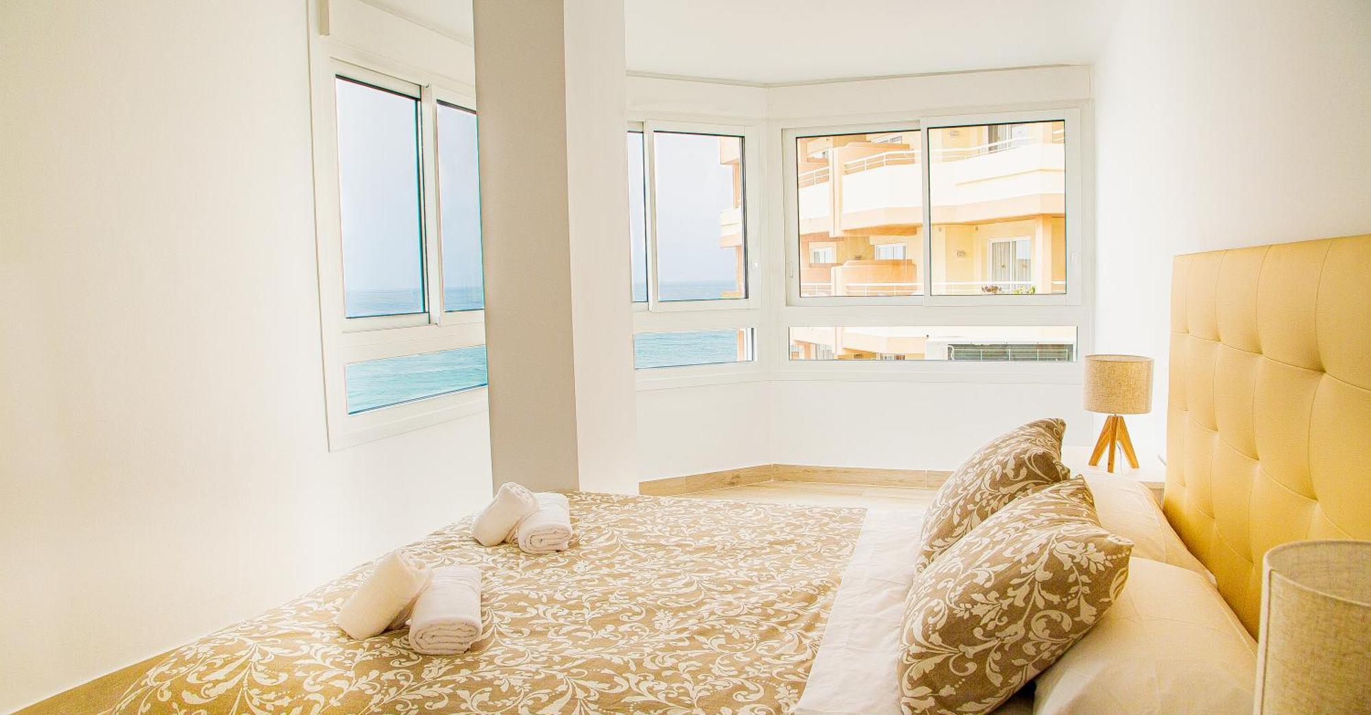 1ª Linea De Playa Marbell Center Appartement Marbella Buitenkant foto